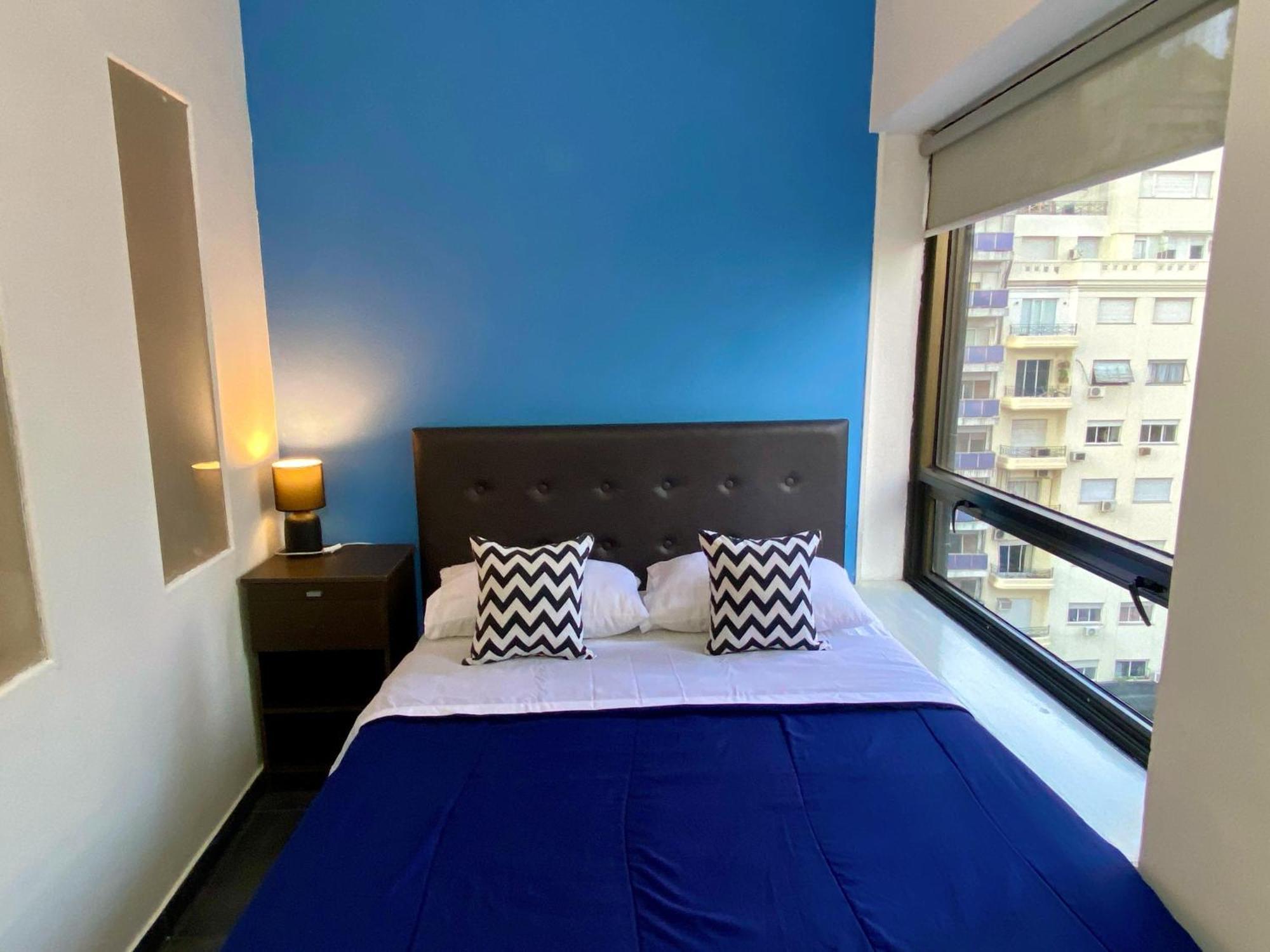 Reina Obelisco, Apartment